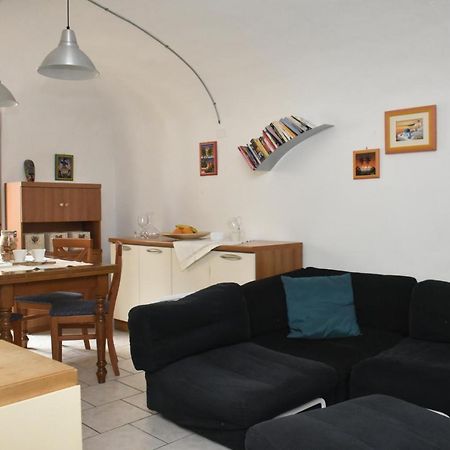 Casa Vacanze E Brevi Periodi Alla Porta Etrusca La Panchina Al Sole Volterra Exterior foto