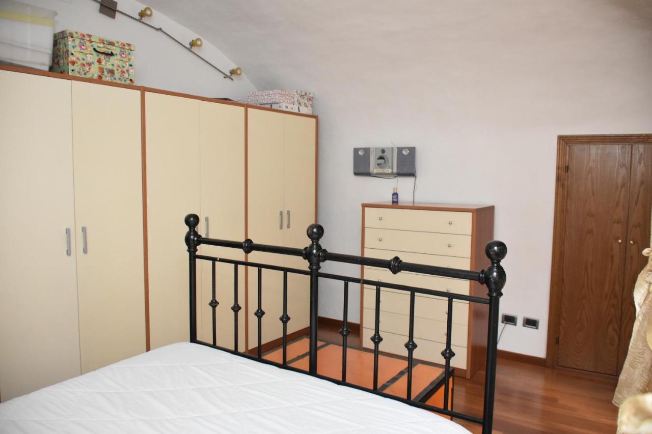 Casa Vacanze E Brevi Periodi Alla Porta Etrusca La Panchina Al Sole Volterra Exterior foto